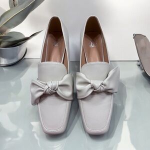 New York & Company White Bow Loafers